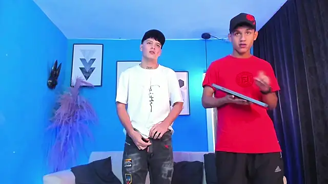 Snapshot of KingOfHeavens_2 chatting on 03-05-26, 09:22 KingOfHeavens 2 online show from 03-05-26, 09:22