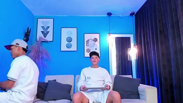 Snapshot of KingOfHeavens_2 chatting on 03-06-26, 08:05 KingOfHeavens 2 online show from 03-06-26, 08:05