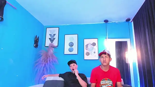 Snapshot of KingOfHeavens_2 chatting on 03-12-26, 07:20 KingOfHeavens 2 online show from 03-12-26, 07:20