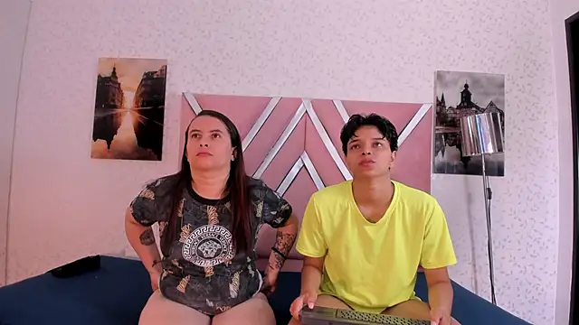 natasha and zoe online show from 03-04-26, 11:16