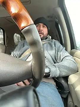 Snapshot of yolanda339 chatting on 02-23-26, 07:33 yolanda339 online show from 02-23-26, 07:33