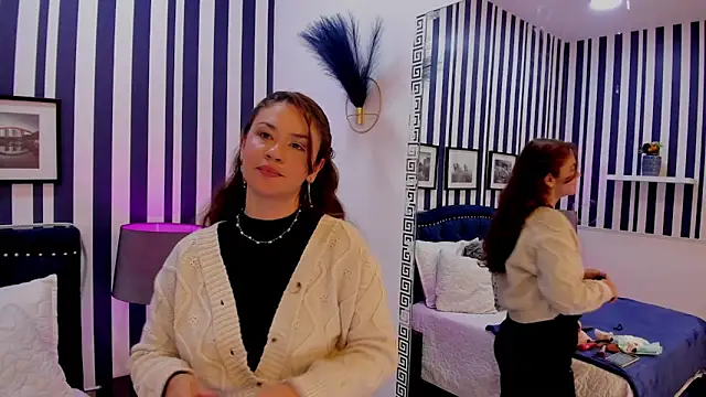 TherezaLarson online show from 04-24-26, 11:45