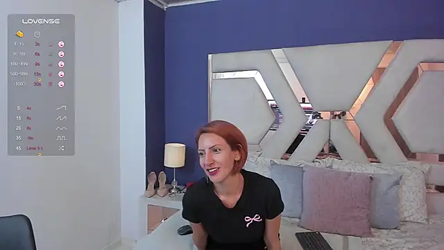 Sara Evaanns online show from 05-22-26, 03:17