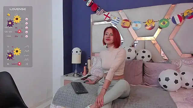 Sara Evaanns online show from 07-16-26, 04:24