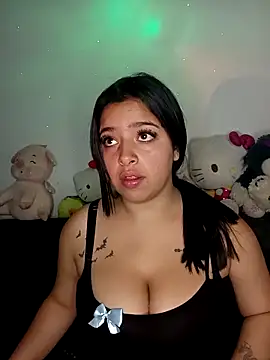 Snapshot of _juli17_ chatting on 03-04-26, 08:26 juli17 online show from 03-04-26, 08:26