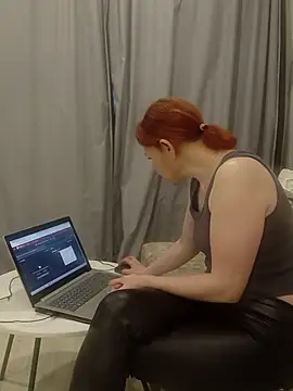 Snapshot of ValerieFisher chatting on 02-20-26, 07:21 ValerieFisher online show from 02-20-26, 07:21