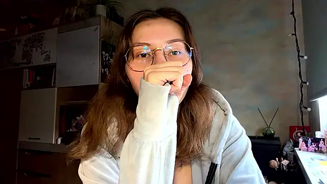 Miaaa Moon online show from 03-04-26, 01:17