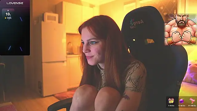 Snapshot of foxy_red_ chatting on 02-03-26, 02:53 foxy red online show from 02-03-26, 02:53