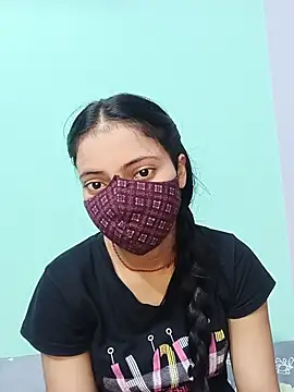 Snapshot of 18_year_old_girl chatting on 07-21-26, 03:20 18 year old girl online show from 07-21-26, 03:20