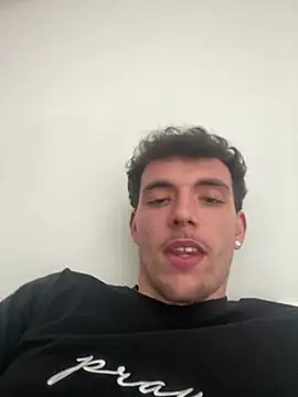 Snapshot of manu156789 chatting on 02-19-26, 01:51 manu156789 online show from 02-19-26, 01:51