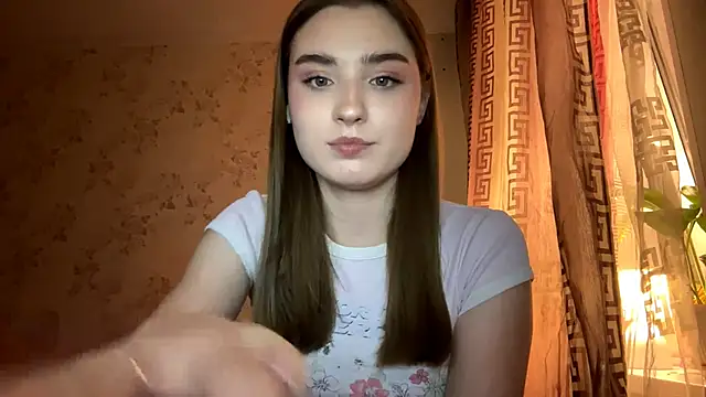 Snapshot of LissaBliss chatting on 02-15-26, 04:58 LissaBliss online show from 02-15-26, 04:58