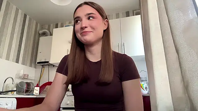 Snapshot of LissaBliss chatting on 03-07-26, 12:02 LissaBliss online show from 03-07-26, 12:02