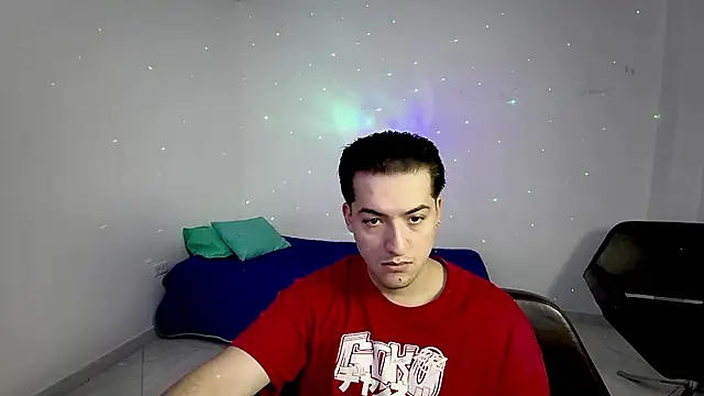 Snapshot of RoseSinsDonViktor chatting on 02-24-26, 04:38 RoseSinsDonViktor online show from 02-24-26, 04:38