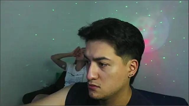 Snapshot of RoseSinsDonViktor chatting on 02-25-26, 01:54 RoseSinsDonViktor online show from 02-25-26, 01:54