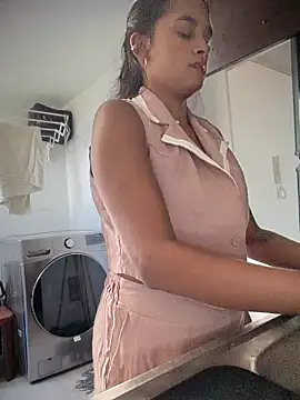 LunaHeat online show from 02-16-26, 05:09