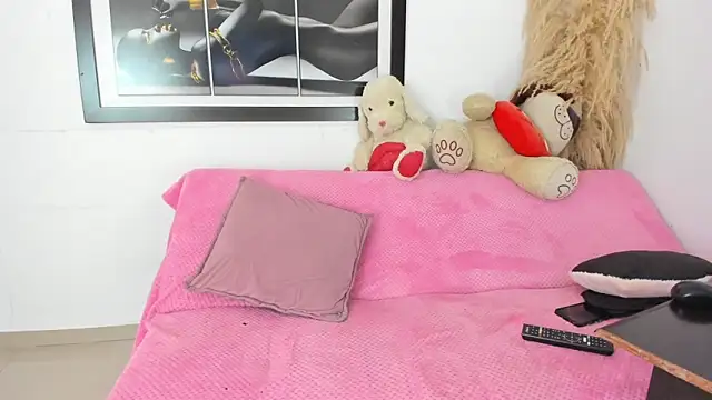 Snapshot of CHEVI_BROWN20CM chatting on 02-03-26, 08:14 CHEVI BROWN20CM online show from 02-03-26, 08:14