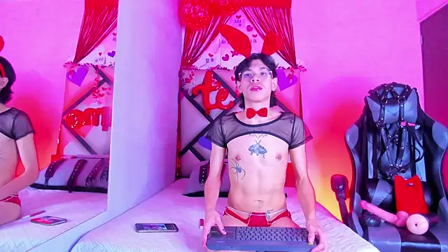 Bennet-Gray online show from 02-15-26, 05:04