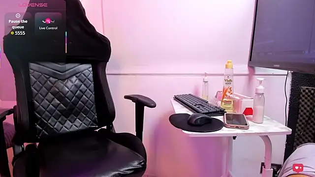 Bella Miller1  online show from 02-24-26, 07:56