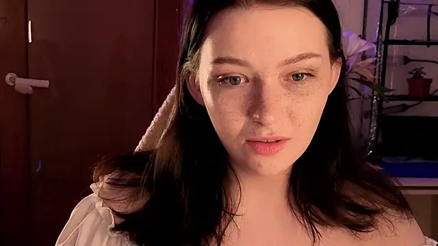 Snapshot of Doll_lira chatting on 02-07-26, 11:19 Doll lira online show from 02-07-26, 11:19