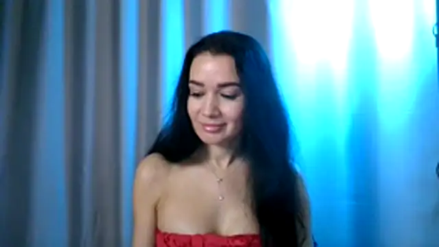 Snapshot of NinaKeldans chatting on 02-17-26, 01:29 NinaKeldans online show from 02-17-26, 01:29