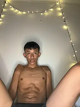 Snapshot of kimgorge chatting on 02-04-26, 08:14 kimgorge online show from 02-04-26, 08:14