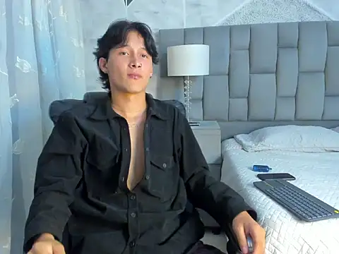 Snapshot of SalvatoreBenford chatting on 02-03-26, 05:16 SalvatoreBenford online show from 02-03-26, 05:16