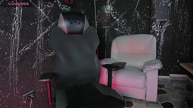 Snapshot of SalvatoreBenford chatting on 02-25-26, 08:07 SalvatoreBenford online show from 02-25-26, 08:07