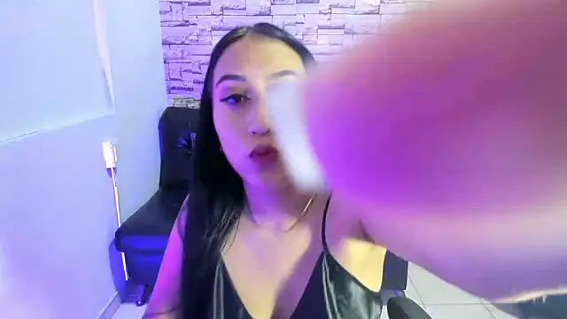 Snapshot of paula_ross_ chatting on 03-13-26, 11:44 paula ross online show from 03-13-26, 11:44