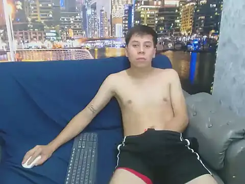 Snapshot of santiago_xxxcol chatting on 02-02-26, 11:14 santiago xxxcol online show from 02-02-26, 11:14