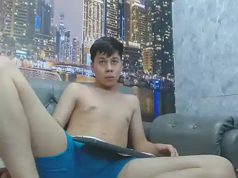 Snapshot of santiago_xxxcol chatting on 03-14-26, 11:32 santiago xxxcol online show from 03-14-26, 11:32