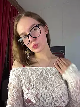 MyKittySayMeow online show from 04-30-26, 09:30