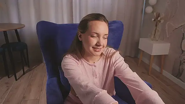 sialemy online show from 06-17-26, 04:48