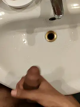 Snapshot of marcooo22annni chatting on 03-08-26, 10:46 marcooo22annni online show from 03-08-26, 10:46