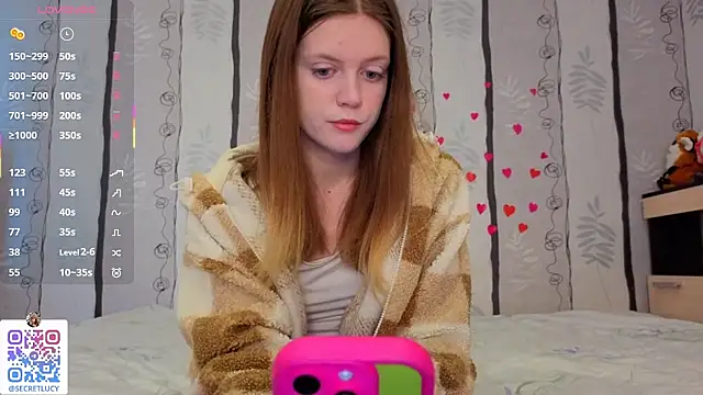 Snapshot of SueFerreyra chatting on 02-17-26, 08:33 SueFerreyra online show from 02-17-26, 08:33