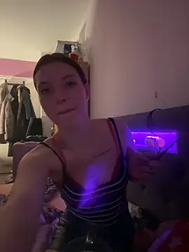 SofieKayla online show from 02-02-26, 09:24