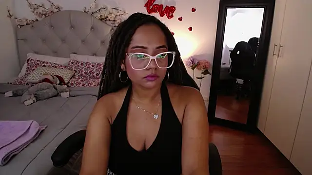 Snapshot of hope11x chatting on 03-04-26, 04:24 hope11x online show from 03-04-26, 04:24