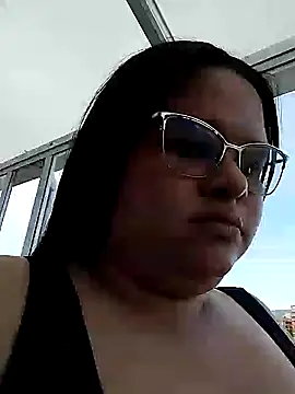 Snapshot of SamanthaStonee chatting on 02-11-26, 10:04 SamanthaStonee online show from 02-11-26, 10:04