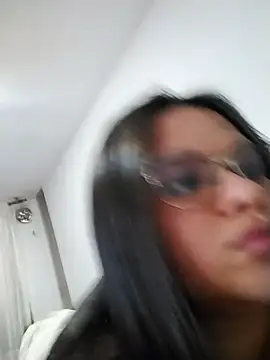 Snapshot of SamanthaStonee chatting on 03-12-26, 06:25 SamanthaStonee online show from 03-12-26, 06:25