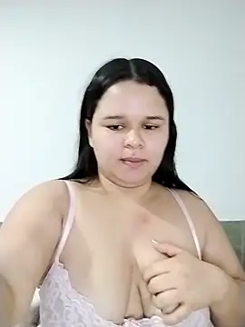 SamanthaStonee online show from 06-12-26, 08:08