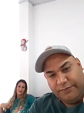 Snapshot of wessAndSandri chatting on 02-12-26, 07:53 wessAndSandri online show from 02-12-26, 07:53