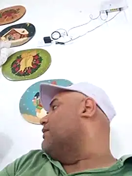 Snapshot of wessAndSandri chatting on 02-27-26, 07:47 wessAndSandri online show from 02-27-26, 07:47