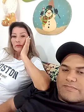 Snapshot of wessAndSandri chatting on 03-06-26, 08:05 wessAndSandri online show from 03-06-26, 08:05