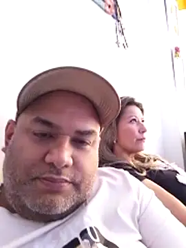 Snapshot of wessAndSandri chatting on 03-26-26, 07:52 wessAndSandri online show from 03-26-26, 07:52