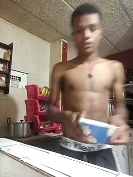 Snapshot of suckdream chatting on 02-19-26, 01:07 suckdream online show from 02-19-26, 01:07