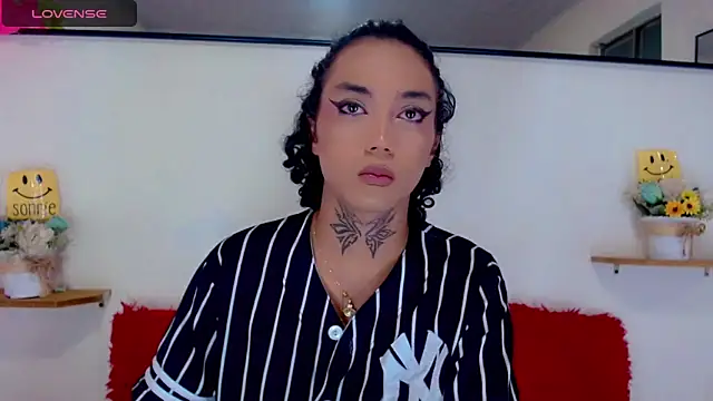 Snapshot of Darianna_Atehortua chatting on 02-07-26, 10:02 Darianna Atehortua online show from 02-07-26, 10:02