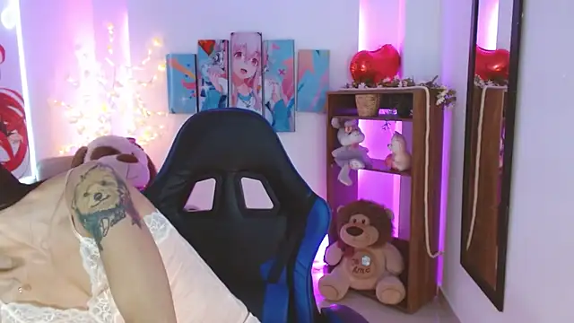 FIORELLA L online show from 04-11-26, 12:09