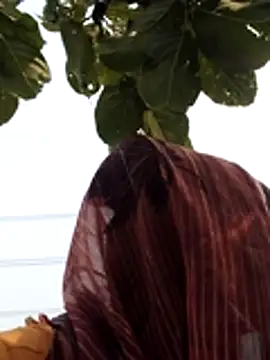 Snapshot of Gungun_thakur chatting on 02-19-26, 07:59 Gungun thakur online show from 02-19-26, 07:59