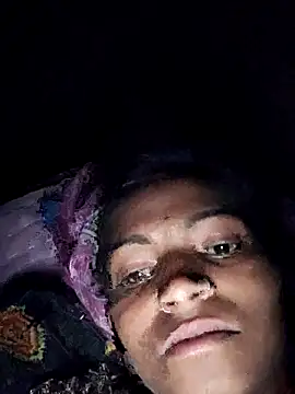 Snapshot of Gungun_thakur chatting on 03-18-26, 06:44 Gungun thakur online show from 03-18-26, 06:44