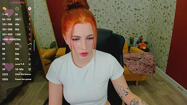 Snapshot of MiraBoom chatting on 02-20-26, 09:15 MiraBoom online show from 02-20-26, 09:15