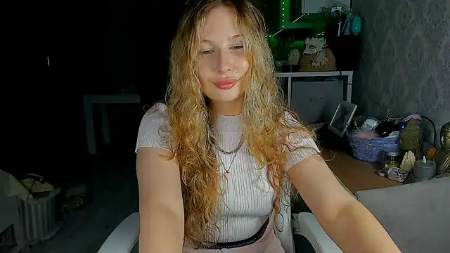 Marcellis Charm online show from 02-01-26, 04:49